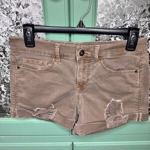 Sneak Peek Denim "SEXY BOYFRIEND" Brown Cuffed Shorts Size Small